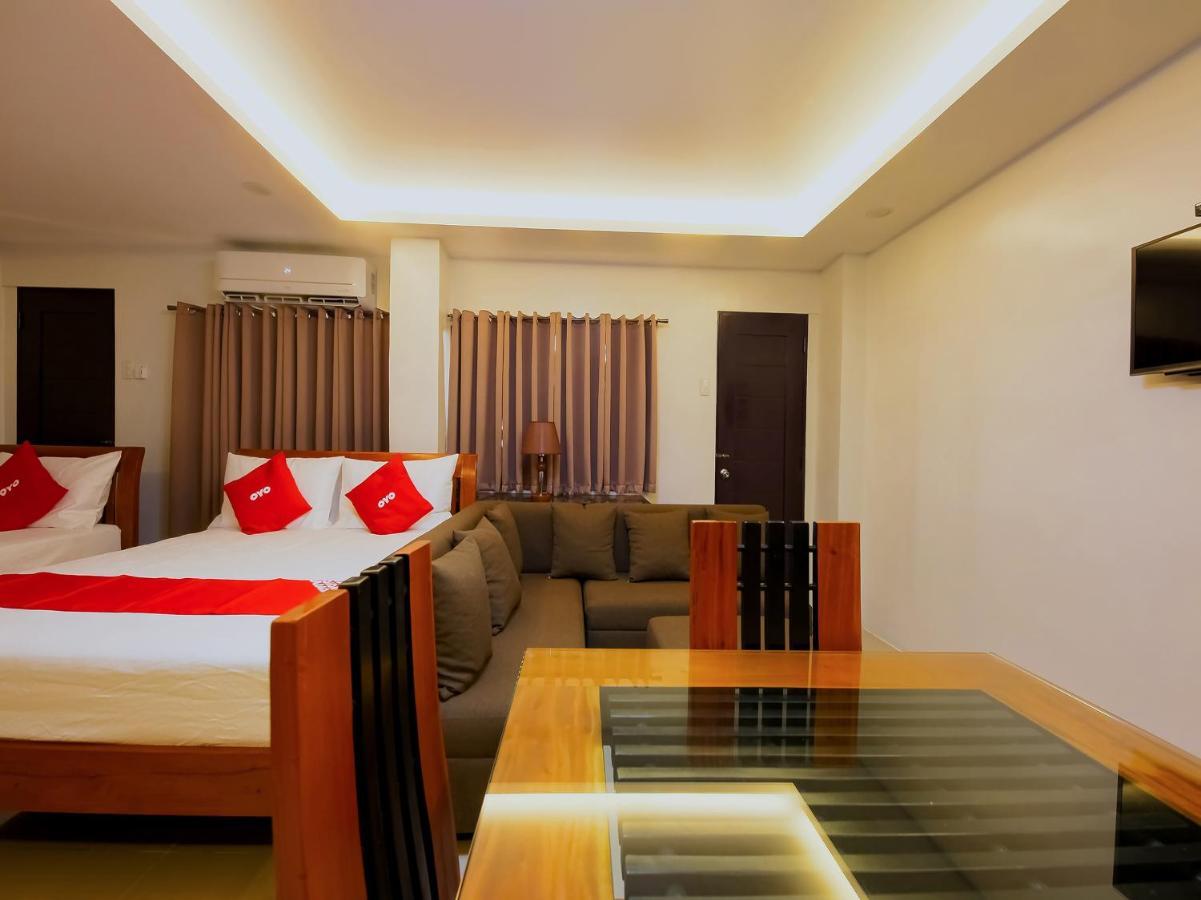 Oyo 848 Dona Aurora Condotel Quezon City Ngoại thất bức ảnh