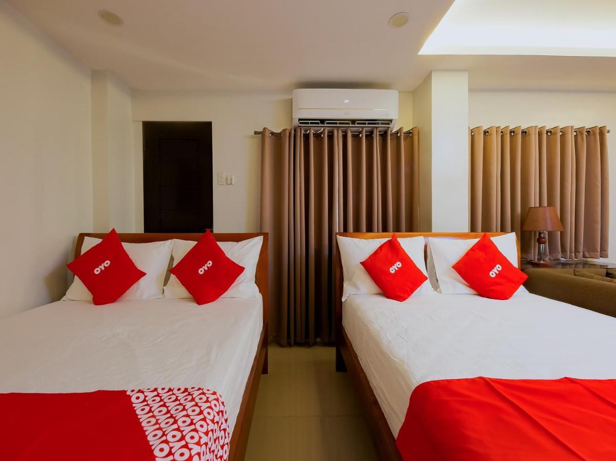 Oyo 848 Dona Aurora Condotel Quezon City Ngoại thất bức ảnh