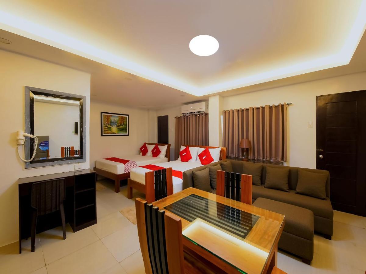 Oyo 848 Dona Aurora Condotel Quezon City Ngoại thất bức ảnh